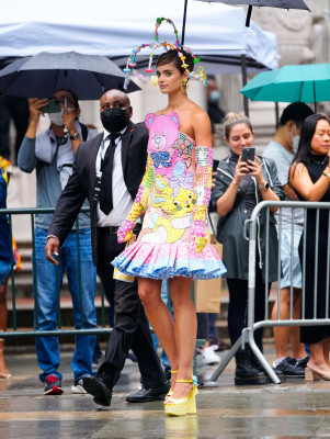 Taylor Hill - Moschino S/S 2022 Runway Show at NYFW 09/09/2021