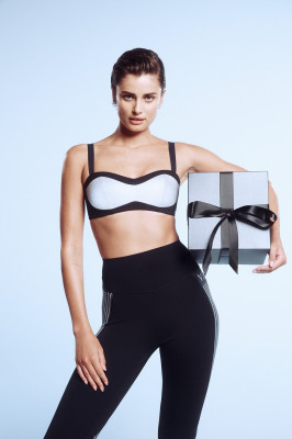 Taylor Hill for The Victoria's Secret Holiday Gift Shop