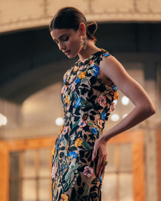 Taylor Hill - Oscar de la Renta Fall 2022 