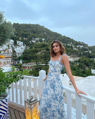 Taylor Hill 