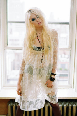 Taylor Momsen pic #277298