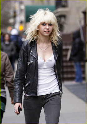 Taylor Momsen pic #135062