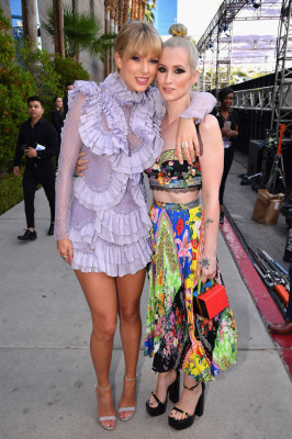 photo 14 in Taylor Swift gallery [id1166763] 2019-05-05 00:00:00