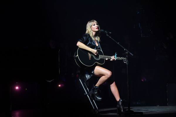 Taylor Swift -  City of Lover Concert in Paris 09/09/2019