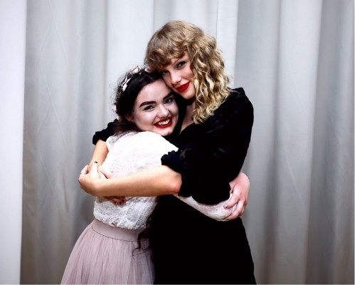 Taylor Swift - Secret Sessions in London 10/13/2017