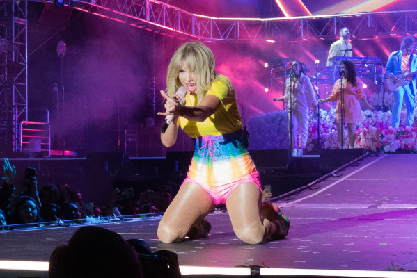 photo 23 in Taylor Swift gallery [id1181013] 2019-06-04 00:00:00