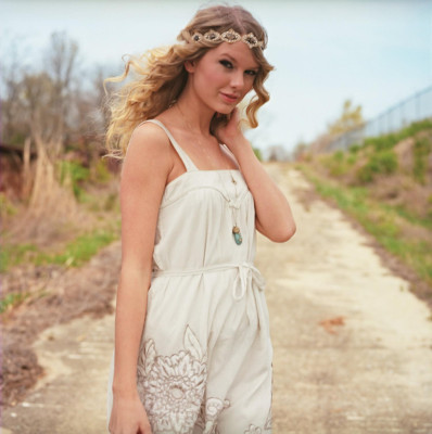 photo 17 in Taylor Swift gallery [id198037] 2009-10-20 00:00:00