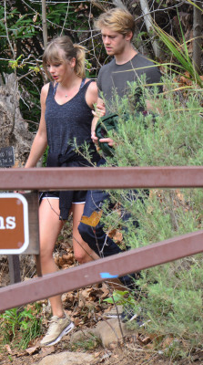 Taylor Swift pic #1051733