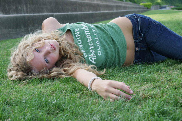 Taylor Swift - Andrew Orth Photoshoot in Avalon, New Jersey (2004)