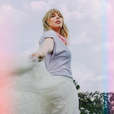 Taylor Swift - &#039;Lover&#039; Photoshoot (2019)