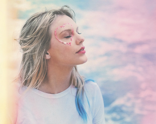 Taylor Swift - &#039;Lover&#039; Photoshoot (2019)