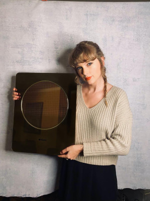 Taylor Swift - Apple Music Awards (2020)