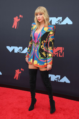 Taylor Swift - MTV VMA in Newark, NJ 08/26/2019
