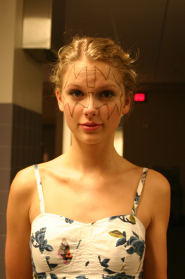 photo 13 in Taylor gallery [id184137] 2009-08-24 00:00:00