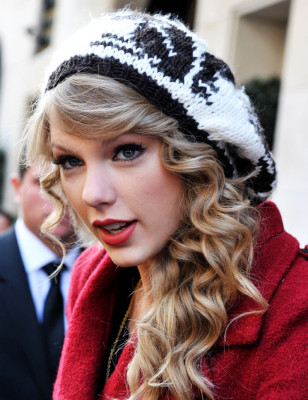 photo 22 in Taylor Swift gallery [id306324] 2010-10-22 00:00:00