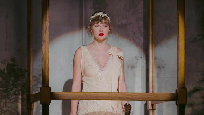 Taylor Swift - Music Video &#039;willow&#039; (2020)