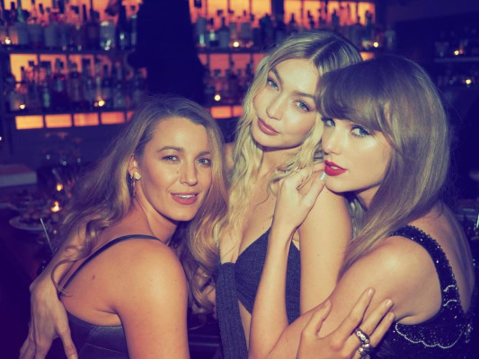 Taylor Swift – Celebrating Her Birthday in New York