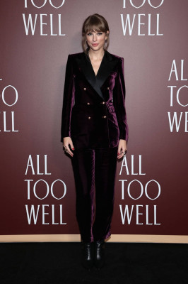 Taylor Swift-&quot;All Too Well&quot; New York Premiere