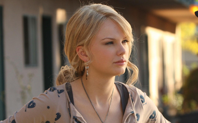photo 3 in Taylor Swift gallery [id207037] 2009-11-13 00:00:00