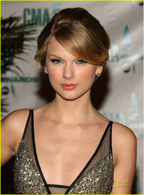 photo 20 in Taylor Swift gallery [id266894] 2010-05-26 00:00:00