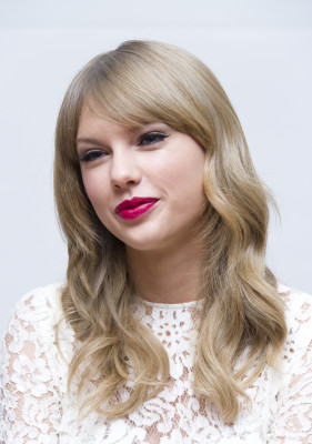 Taylor Swift pic #681356