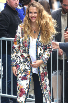 Teresa Palmer – Arrives at AOL Build In New York
