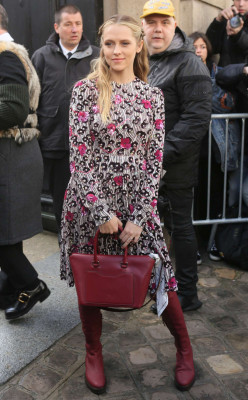 Teresa Palmer at Valentino Show in Paris