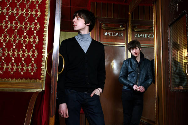 The Last Shadow Puppets pic #674446