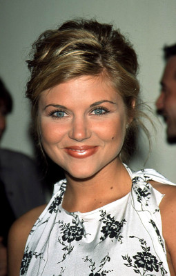 Tiffany Amber Thiessen pic #182109