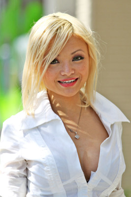 Tila Tequila pic #420728