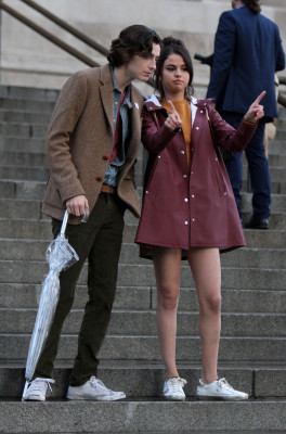 Timothée Chalamet - A Rainy Day in New York (2019) On Set in New York 10/04/2017