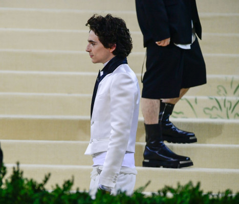 Timothée Chalamet - Met Gala in New York 09/13/2021