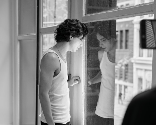 Timothée Chalamet - Chanel &#039;Bleu de Chanel&#039; On Set in New York 04/19/2023
