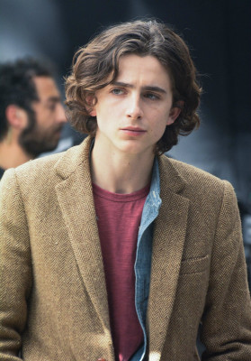 Timothée Chalamet - A Rainy Day in New York (2019) On Set in NY 09/11/2017