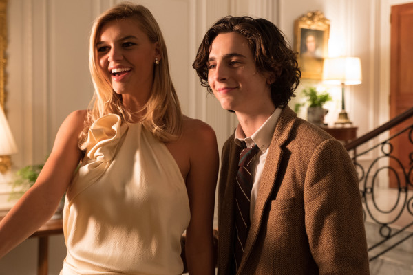 Timothée Chalamet - A Rainy Day in New York (2019) Movie Stills