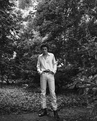 Timothée Chalamet - Julian Ungano Photoshoot in Central Park, NY 09/30/2023