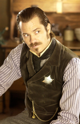 photo 5 in Timothy Olyphant gallery [id460912] 2012-02-10 00:00:00