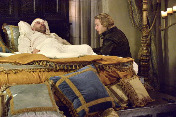Toby Regbo  pic #737373