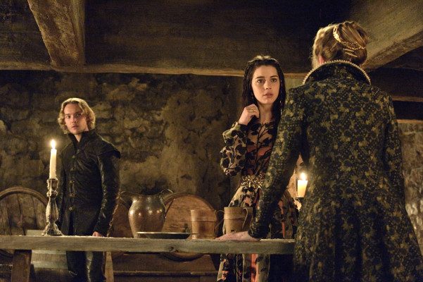 Toby Regbo  pic #743463