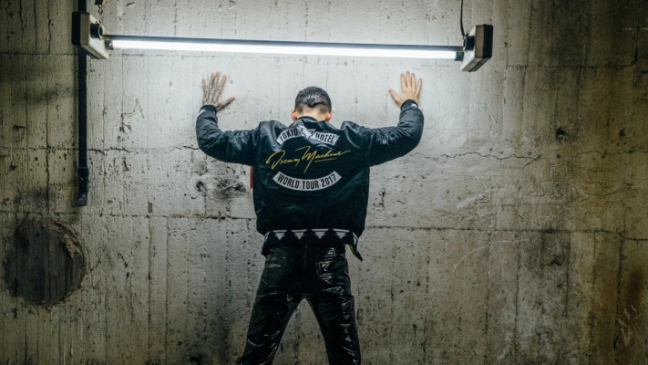 Tokio Hotel Magdeburg - Los Angeles Merch Lookbook by Dominik Wilzok (2017)