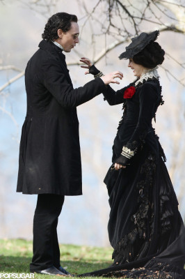 Tom Hiddleston pic #737147