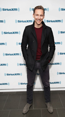 Tom Hiddleston - SIRIUSXM\&#039;S \&#039;TOWN HALL\&#039; WITH THE CAST OF \&#039;KONG SKULL ISLAND\&#039;