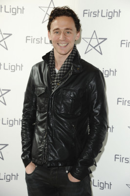 Tom Hiddleston pic #689343