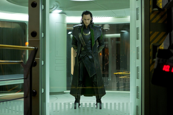 photo 7 in Tom Hiddleston gallery [id679542] 2013-11-22 00:00:00