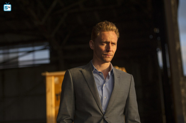 Tom Hiddleston - The Night Manager - Stills