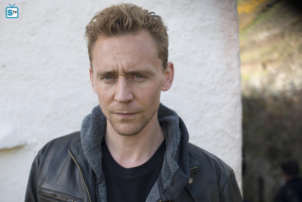 Tom Hiddleston - The Night Manager - Movie Stills