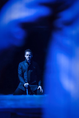 Tom Hiddleston - Hamlet 2017 Stills