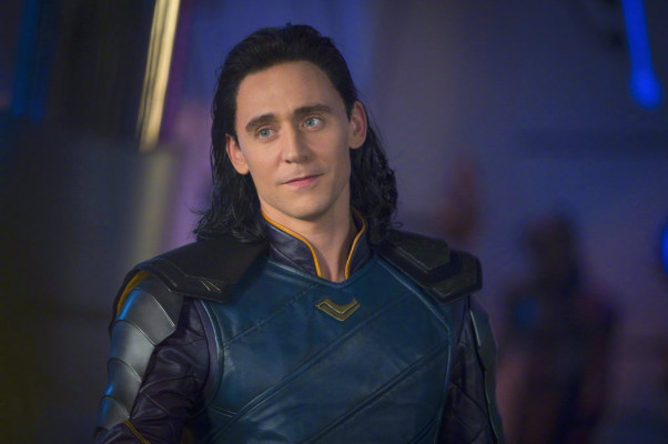 Tom Hiddleston - Thor Ragnarok 2017 Movie Stills