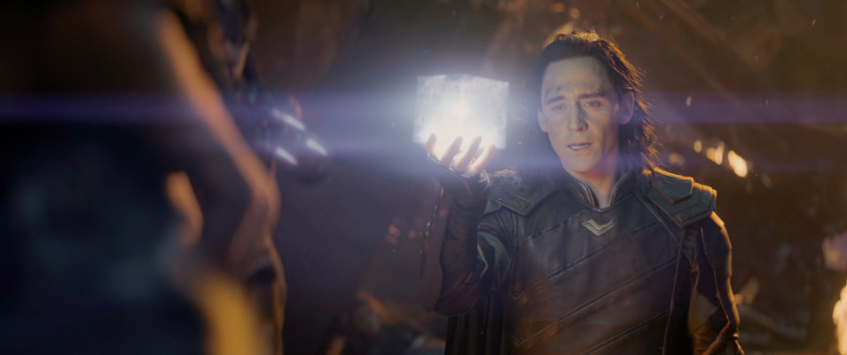 Tom Hiddleston - Avengers Infinity War (2018)