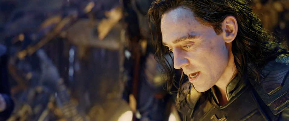 Tom Hiddleston - Avengers Infinity War (2018)